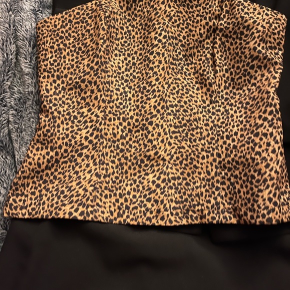 Ladies three piece suit . Size 9/10 - Picture 3 of 7